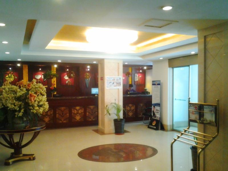 Greentree Inn Heilongjiang Harbin Zhongyang Street Business Hotel Экстерьер фото