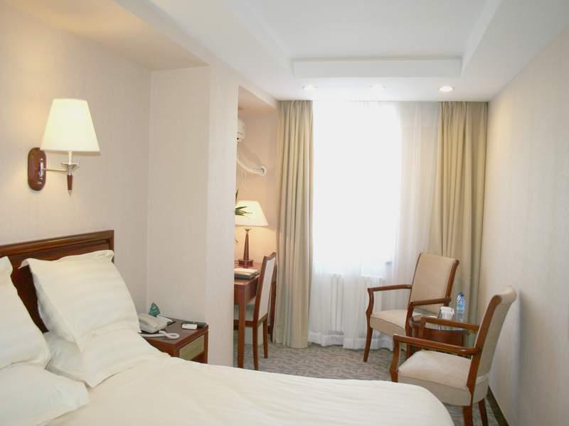 Greentree Inn Heilongjiang Harbin Zhongyang Street Business Hotel Экстерьер фото