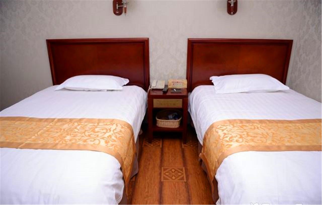 Greentree Inn Heilongjiang Harbin Zhongyang Street Business Hotel Экстерьер фото